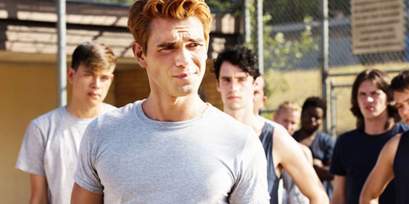 Archie stood in the prison yard in Riverdale season 3