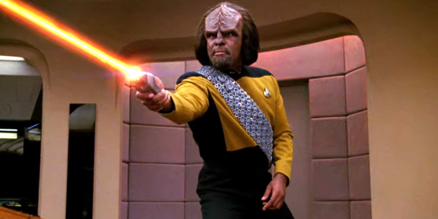 Why Did Worf Command The USS Defiant When Sisko Was Star Trek: DS9s Captain?