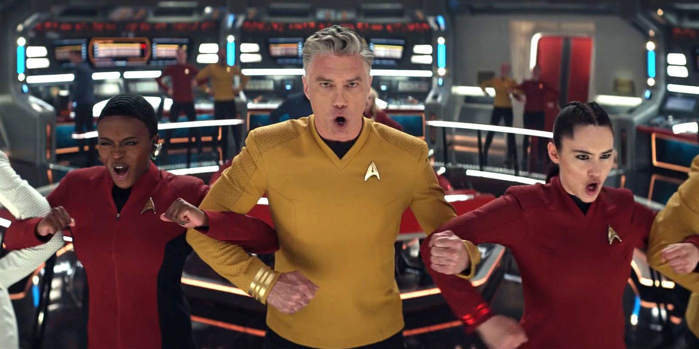 USS Enterprise crew singing on the bridge in Strange New Worlds musical