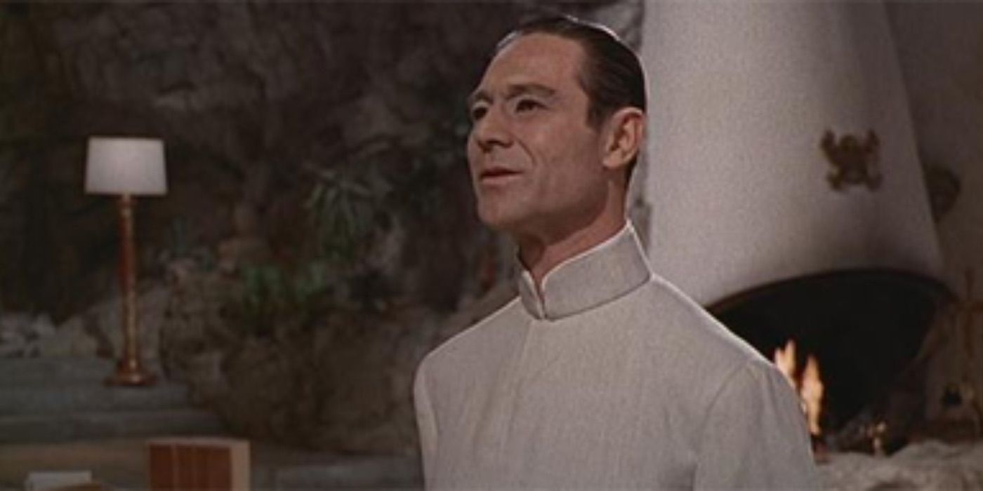 10 Harsh Realities Of Rewatching Sean Connery's First James Bond Movie