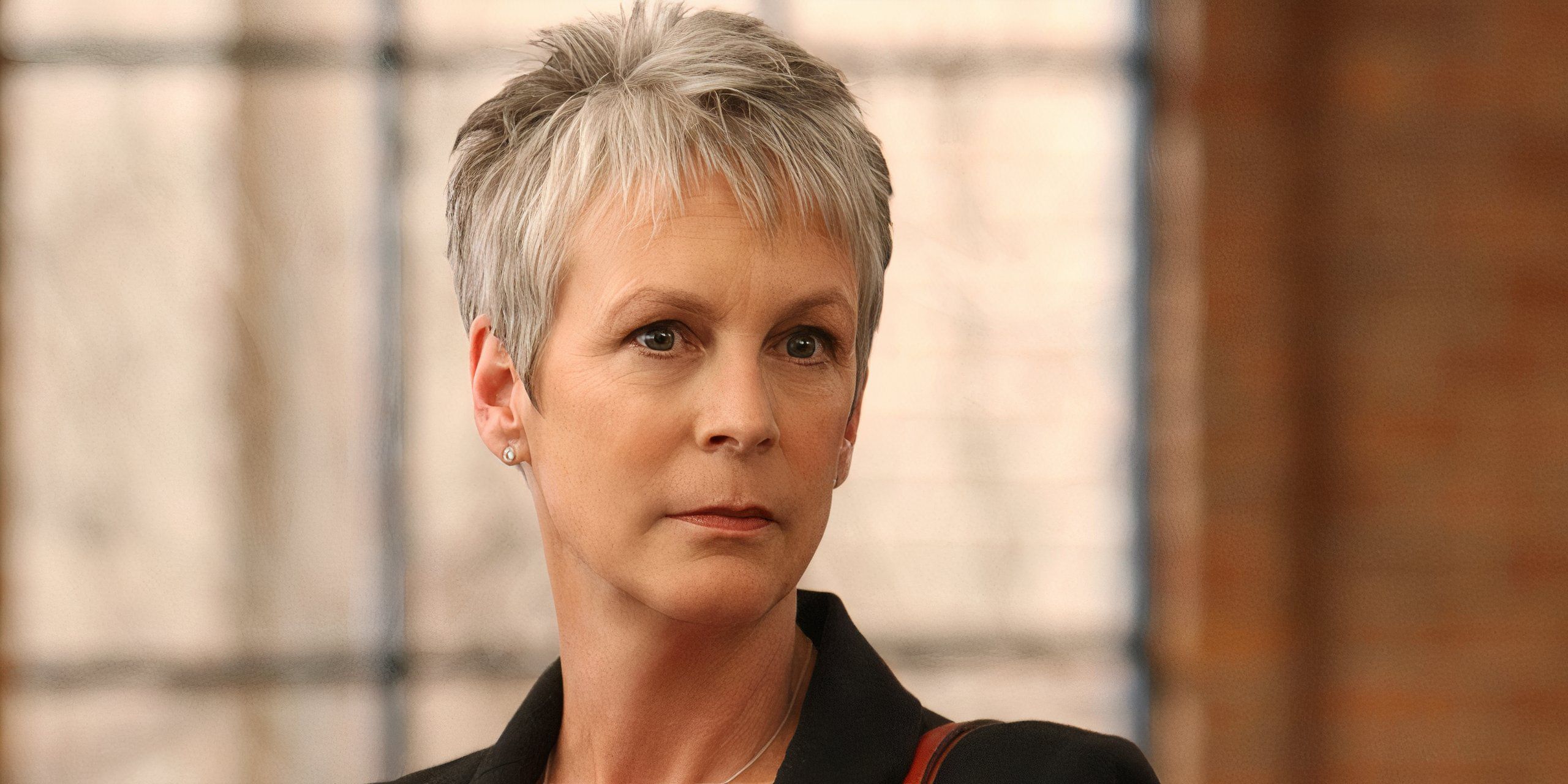 A closeup of Jamie Lee Curtis as Samantha Ryan in NCIS