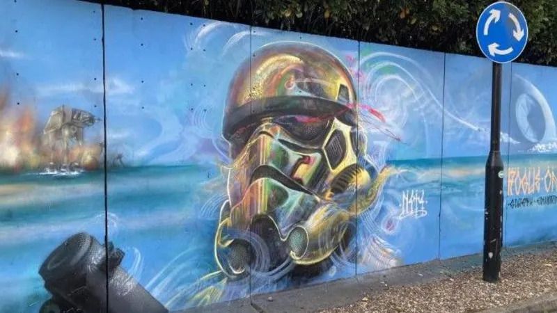 Rogue One Director Honored By His Hometown In Touching Tribute That's "Better Than An Oscar"