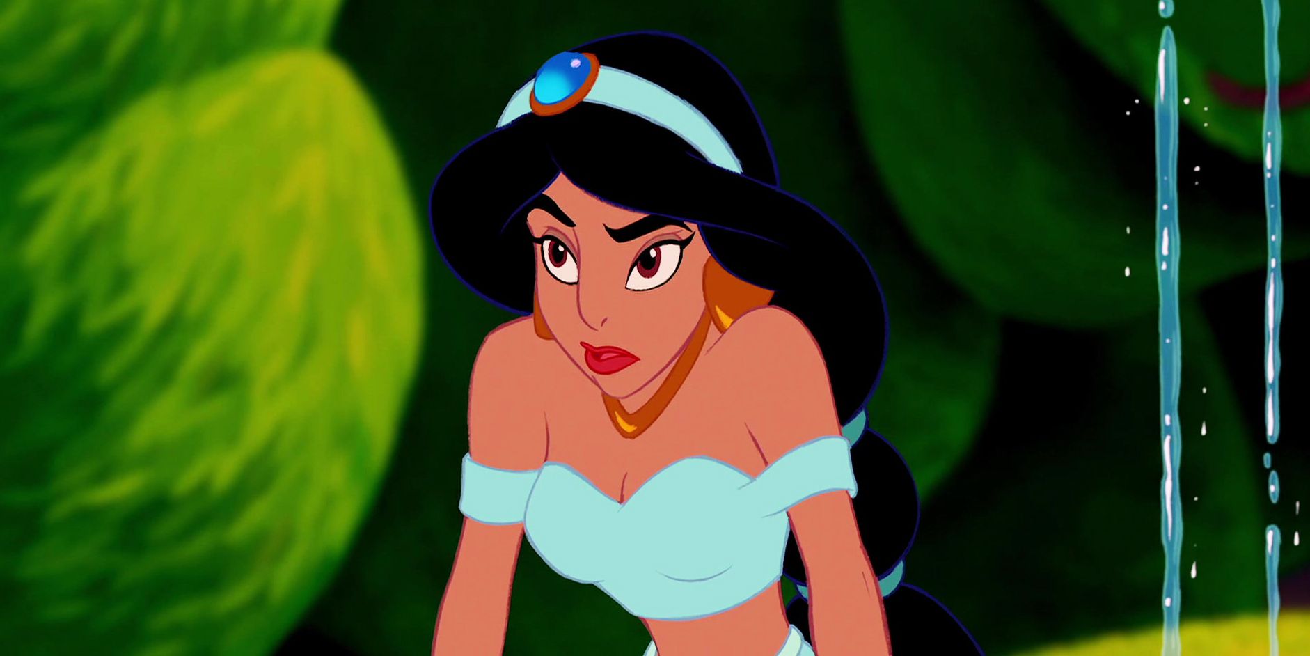 Shocking Disney Theory Turns Beloved 32-Year-Old Princess Into A Hidden Villain