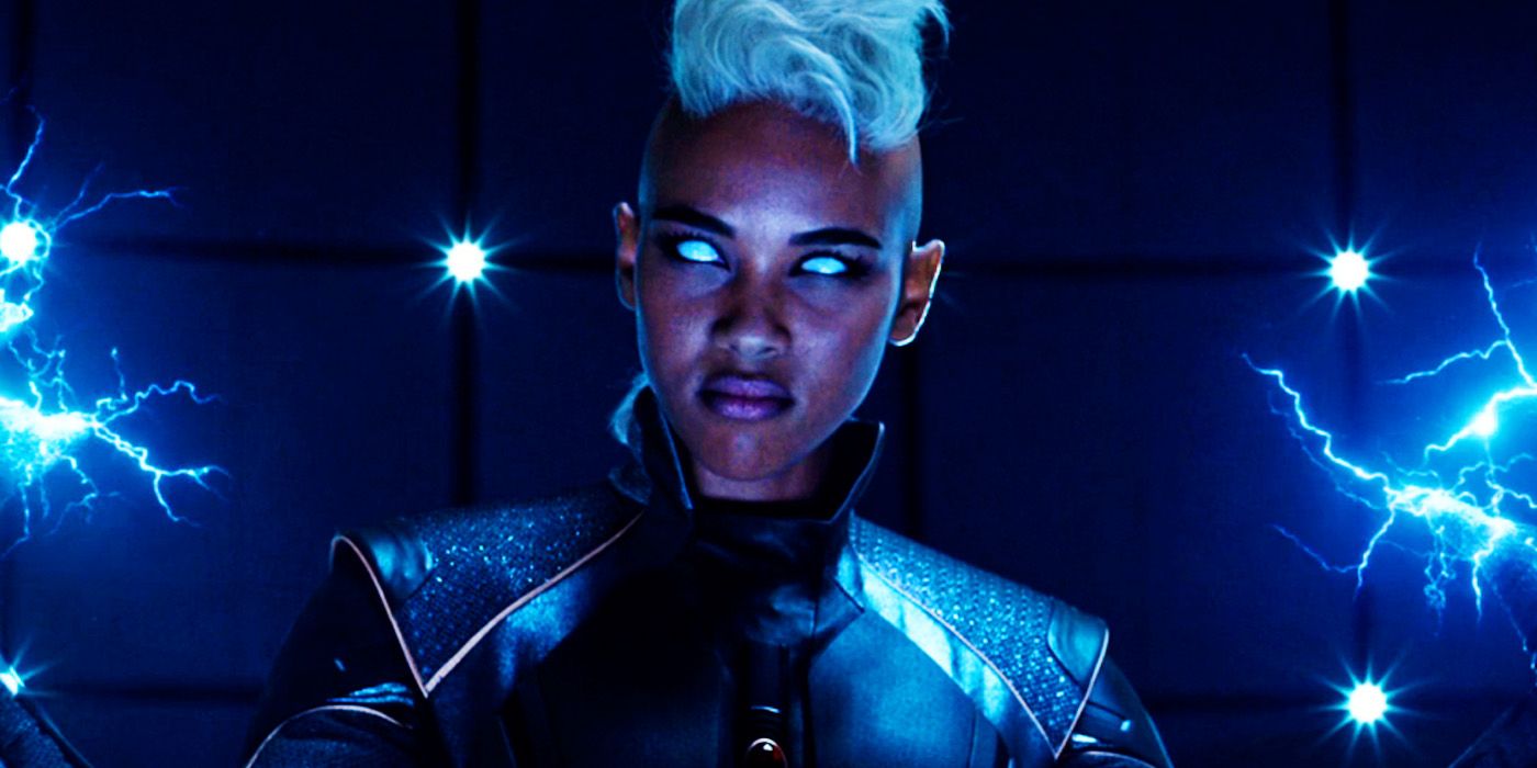 Alexandra Shipp's Storm making lightning in X-Men Apocalypse