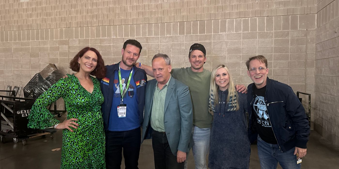 ASHLEY ECKSTEIN, MATT LANTER, JAMES ARNOLD TAYLOR, DEE BRADLEY BAKER, VANESSA MARSHALL AT FAN EXPO 2024