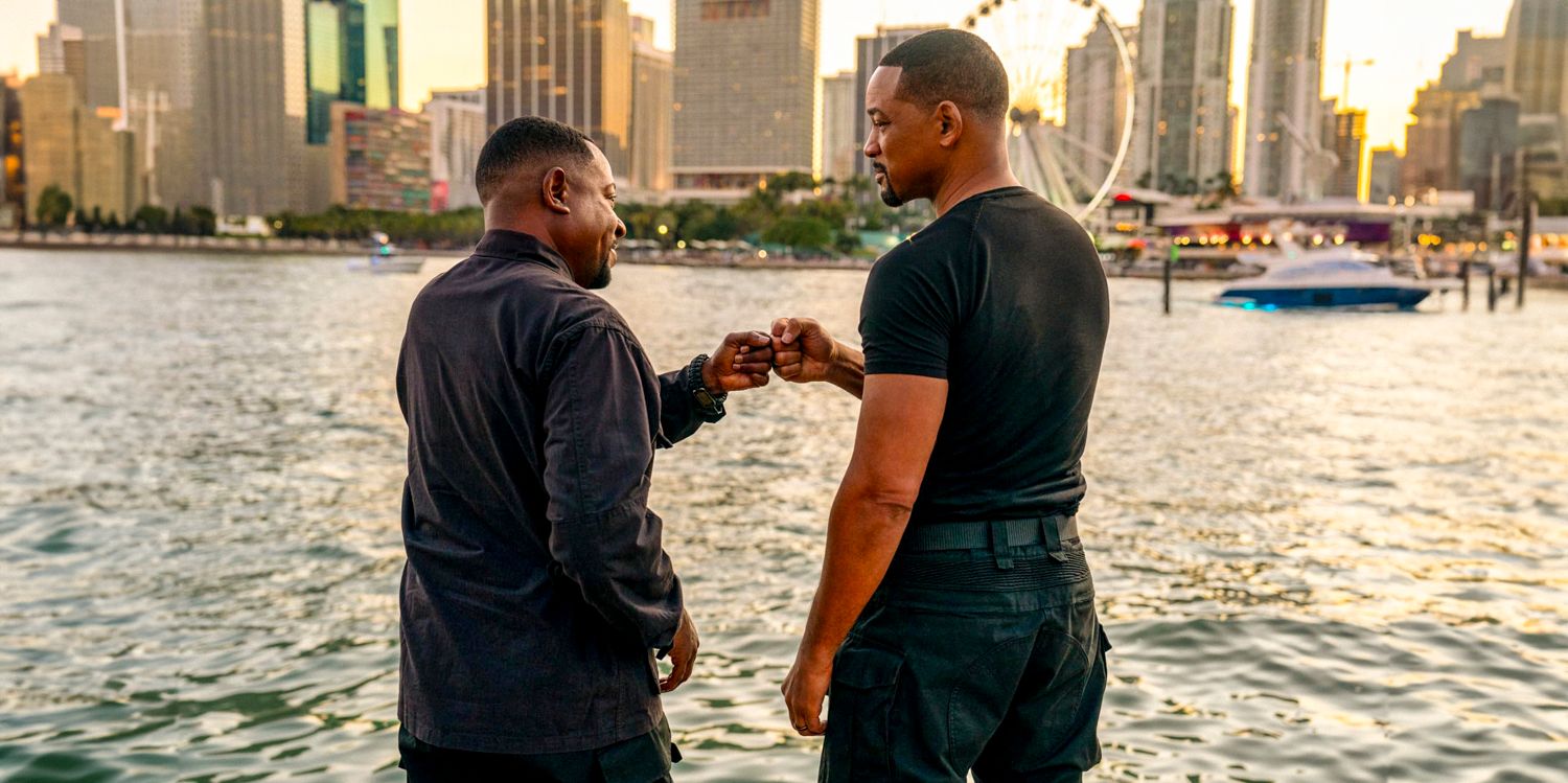 Marcus (Martin Lawrence) and Mike (Will Smith)  bumping fists in Bad Boys: Ride or Die