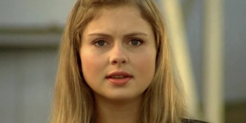 Closeup of Rose McIver in Power Rangers RPM