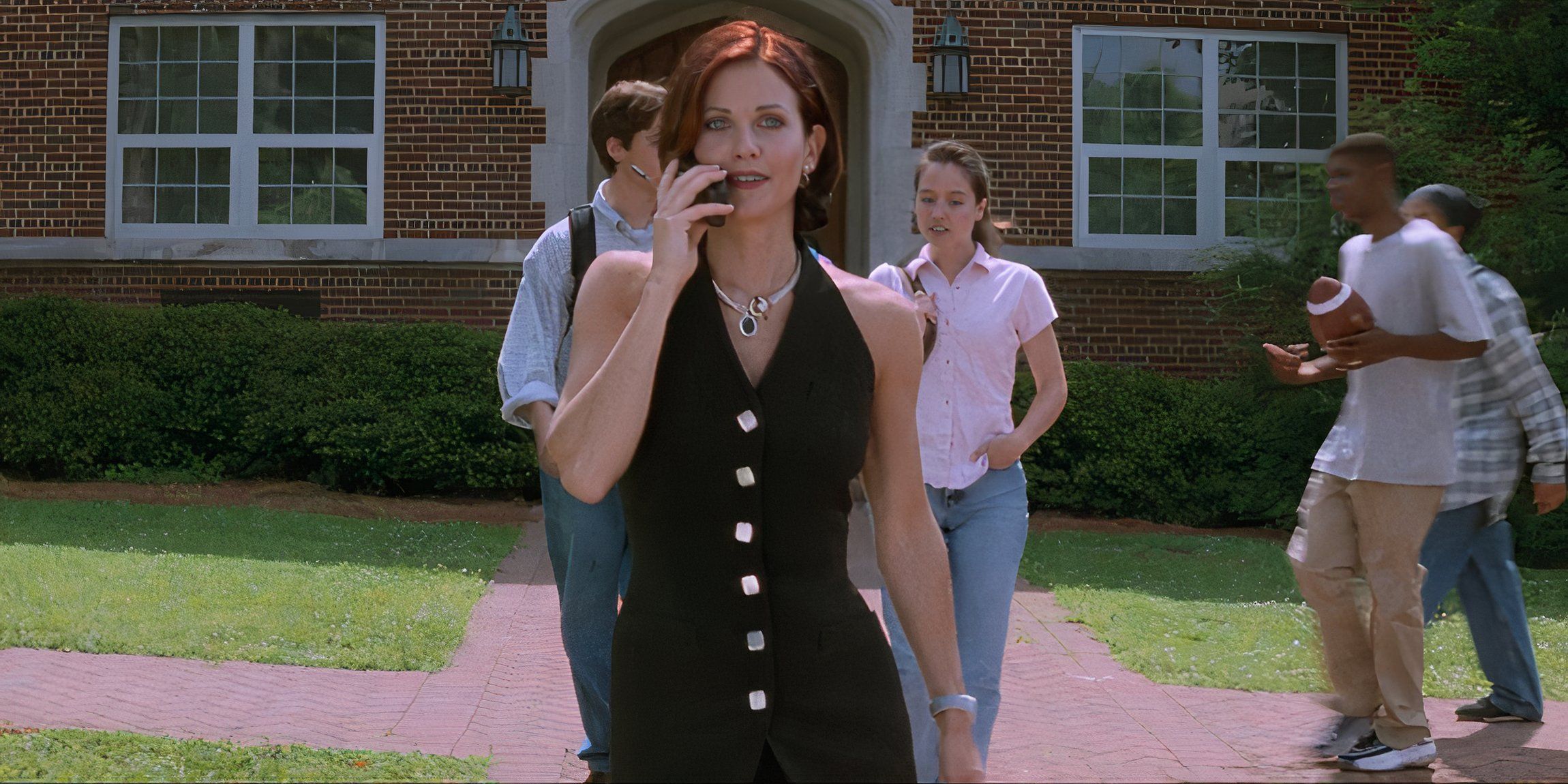 Gale Weathers' 10 Most Iconic Scream Outfits, Ranked