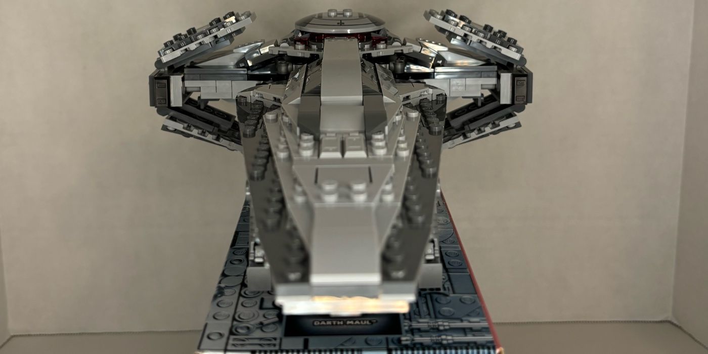 "5th Time's The Charm!"- LEGO's New Darth Maul Set Embraces The Dark Side Once More (Review)