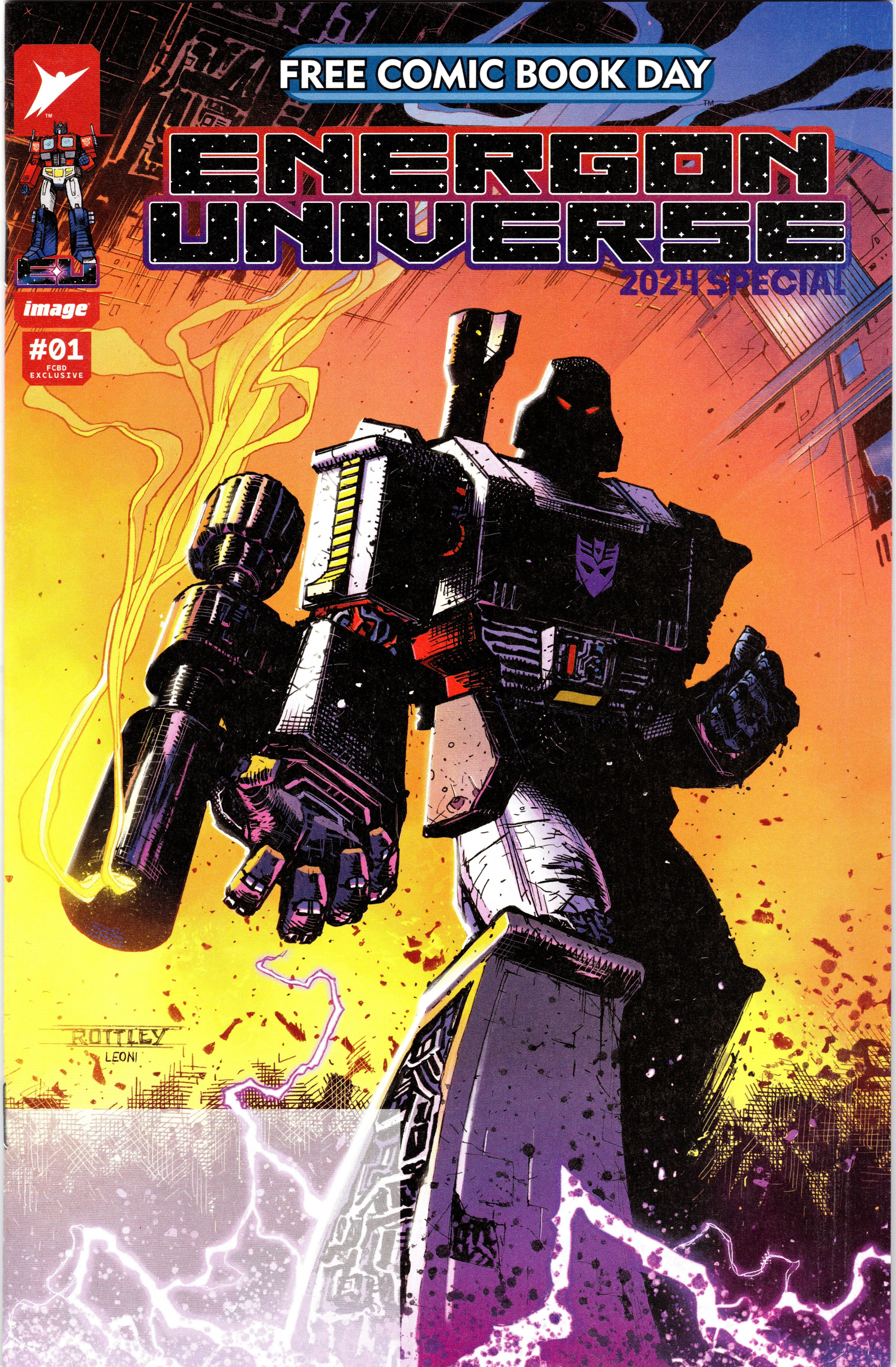 FCBD Energon Universe Special 1 Main Cover: a Transformer standing in the shadows holding a large gun.