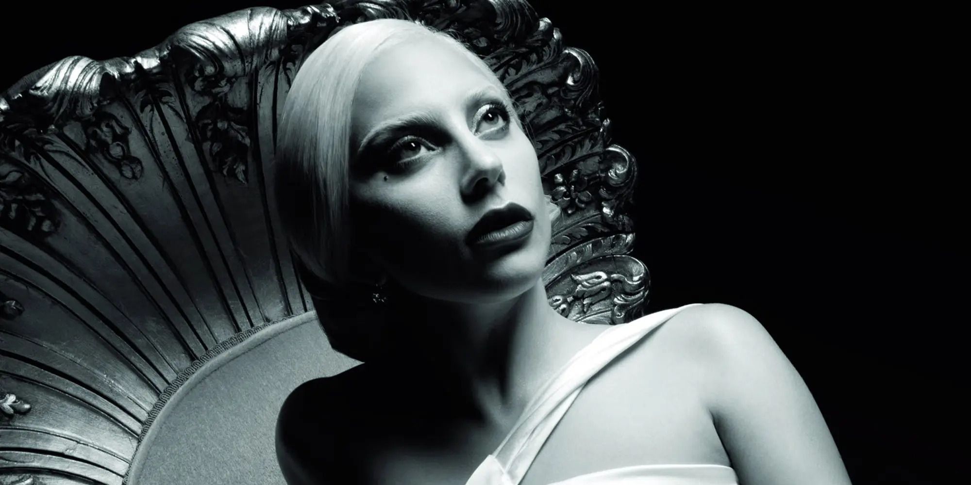 Lady Gaga As Countess In American Horror Story: Hotel Black And White.jpg