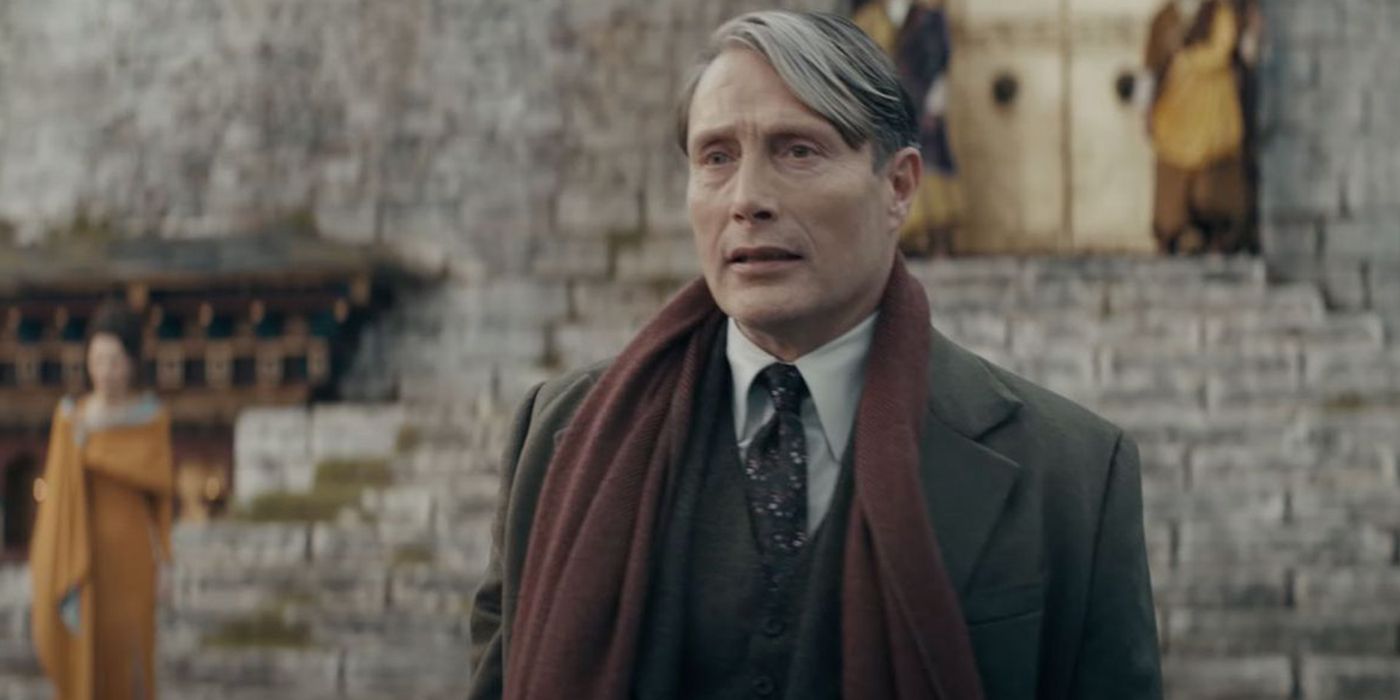 Mads Mikkelsen looking concerned as Gellert Grindelwald​​​ in Fantastic Beasts The Secrets of Dumbledore