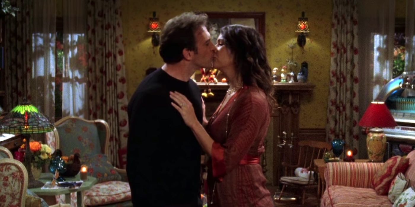 Gilmore Girls: Luke and Lorelai's Relationship Timeline, Season By Season