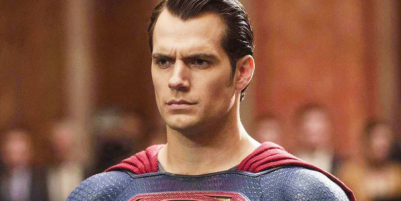 Henry Cavill's Superman in a courtroom in Batman v Superman Dawn of Justice.
