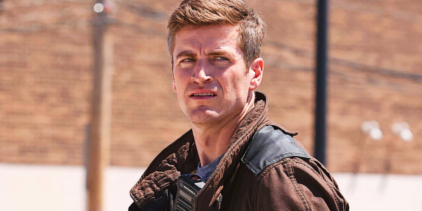 Jake Lockett as Sam Carver outside in the midst of a call in Chicago Fire