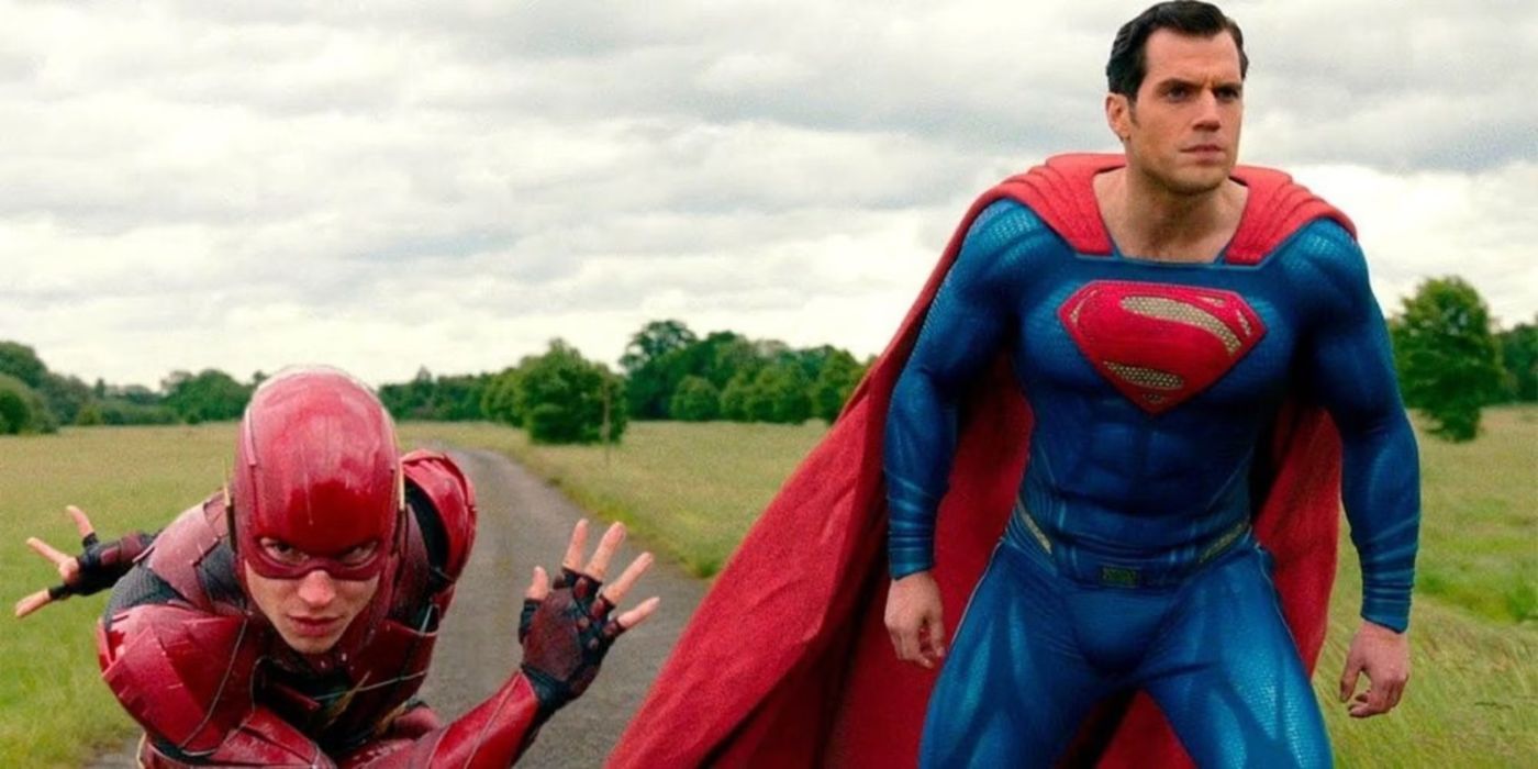 Ezra Miller's The Flash and Henry Cavill's Superman getting ready for their race in Justice League