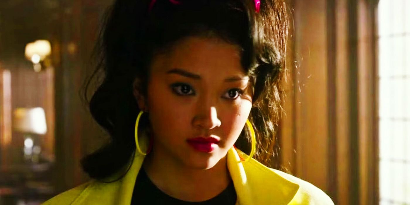 Lana Condor como Jubileu em traje de quadrinhos em X-Men Apocalypse