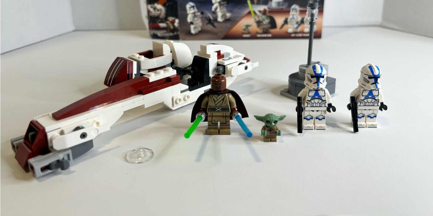 LEGO Returns To Order 66 With Kelleran Beq's BARC Speeder Escape (Review)