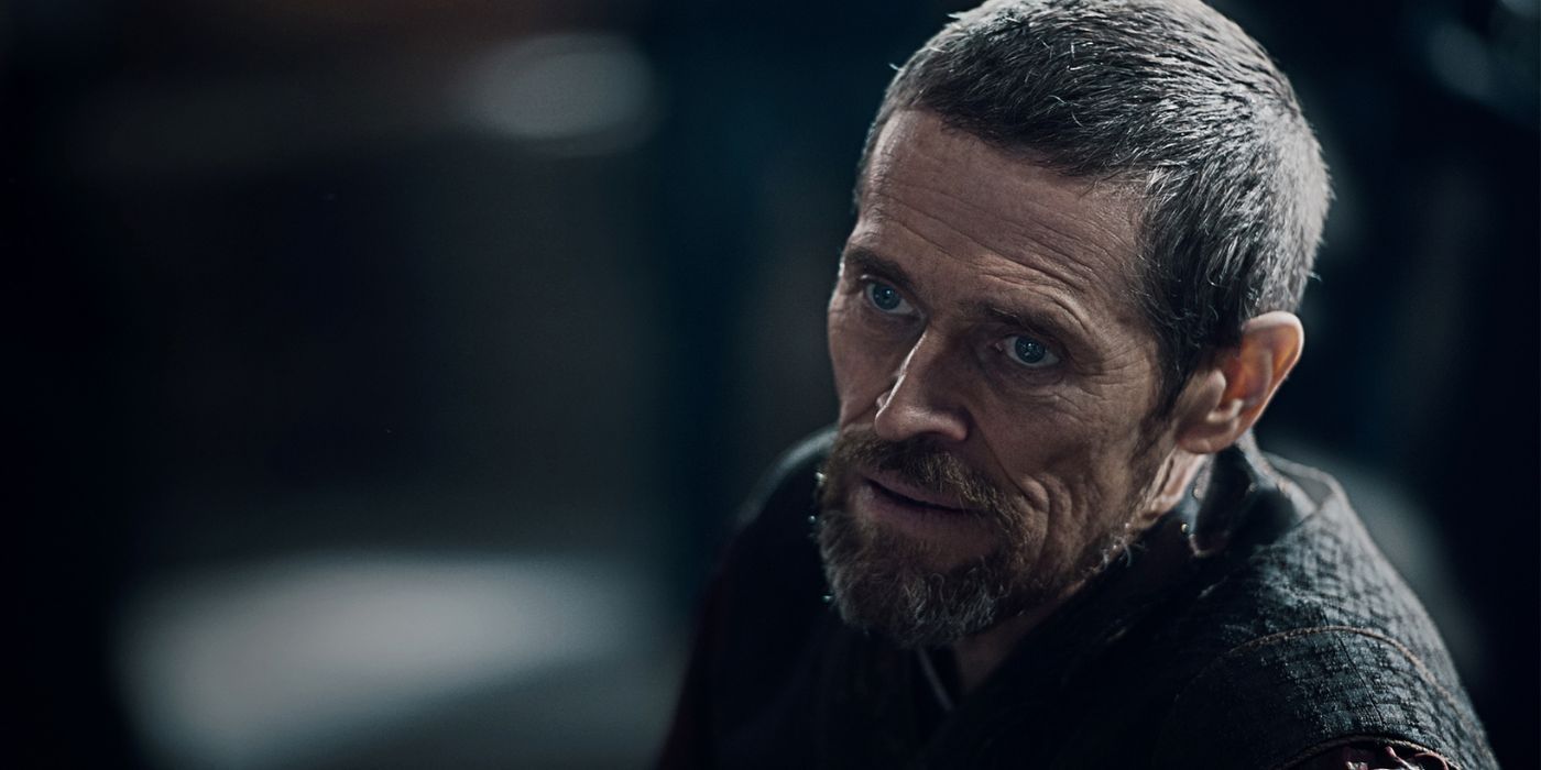 Willem Dafoe en la Gran Muralla cercana 