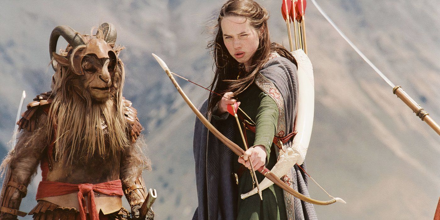 Susan Pevensie nocking an arrow in Chronicles of Narnia