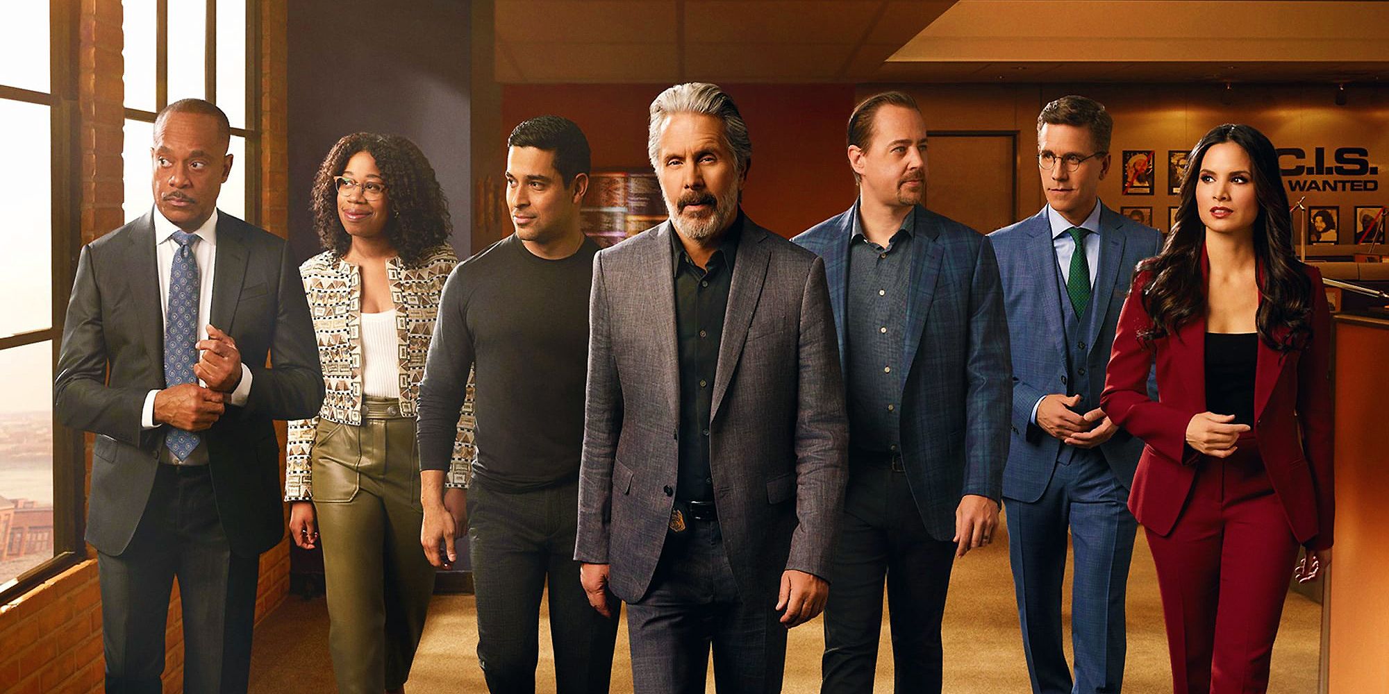 The cast of NCIS walks forward in NCIS Season 21 Promotional Image