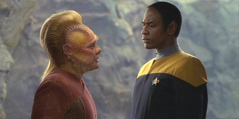 Neelix and Tuvok have a heated discussion in a shuttle in the Star Trek: Voyager episode "Rise'