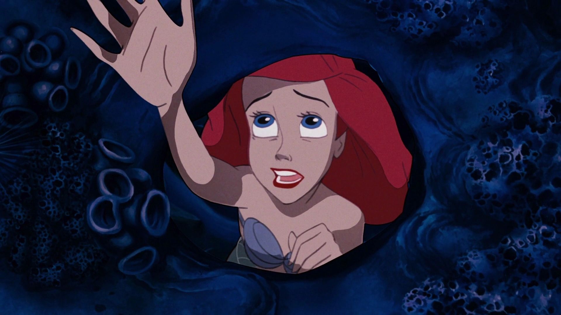 Ariel Singing Part Of Your World In The Little Mermaid 1989.jpg