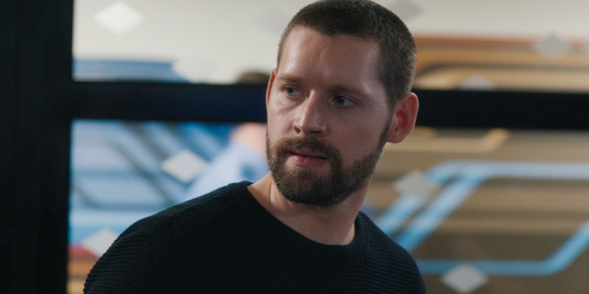 Scott Forrester (Luke Kleintank) searches for his mother, Angela Cassidy (Elizabeth Mitchell), on FBI: International