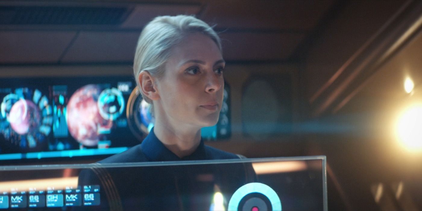 5 Star Trek: Discovery Characters Who Left Burnhams Ship (& Who Came Back)