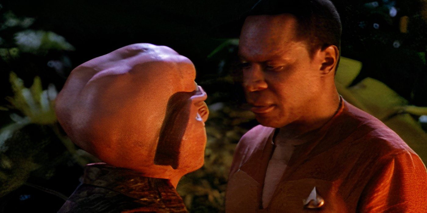 Sisko & Quark's DS9 Fight Was A Major Star Trek Turning Point