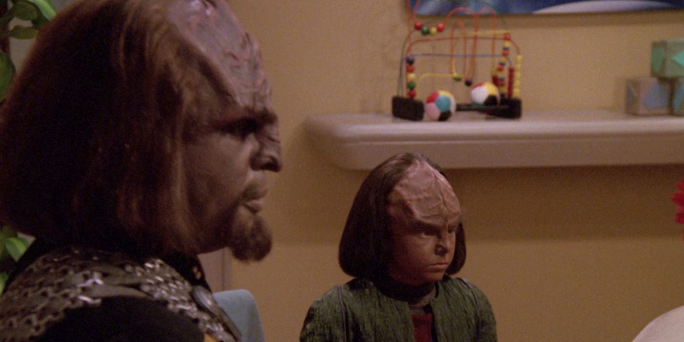 Star Trek: All 5 Actors Who Played Worf's Son, Alexander