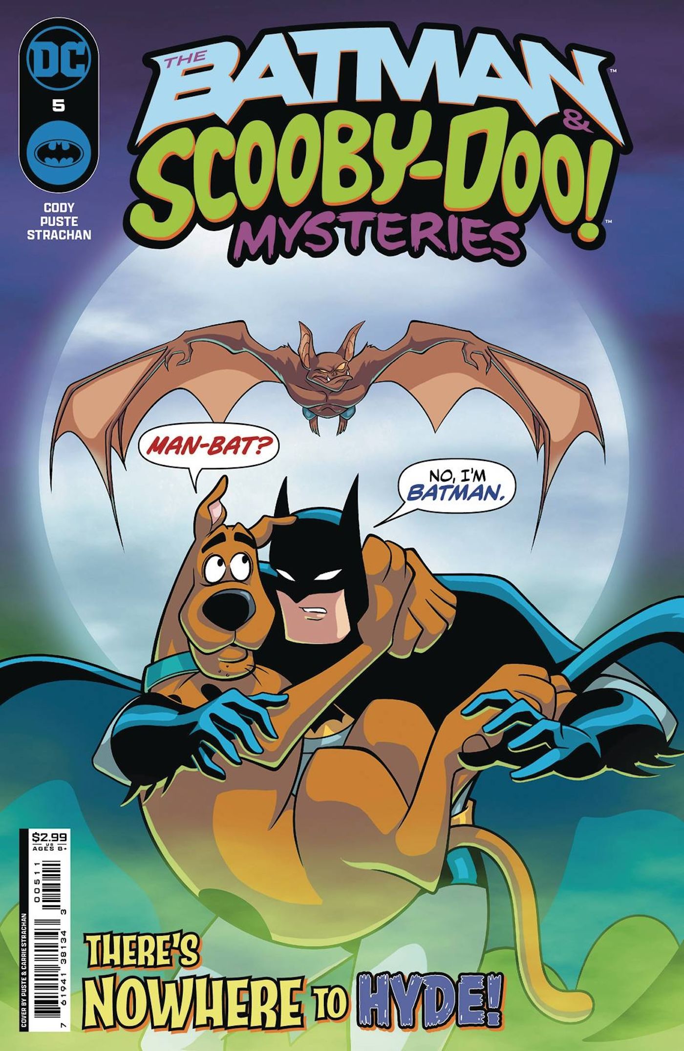 Capa principal de The Batman & Scooby Doo Mysteries 5: Batman segura Scooby enquanto Man-Bat os persegue.