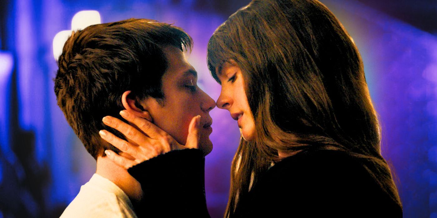 Anne Hathaway as Solène Marchand and Nicholas Galitzine as Hayes Campbell in The Idea of You. 