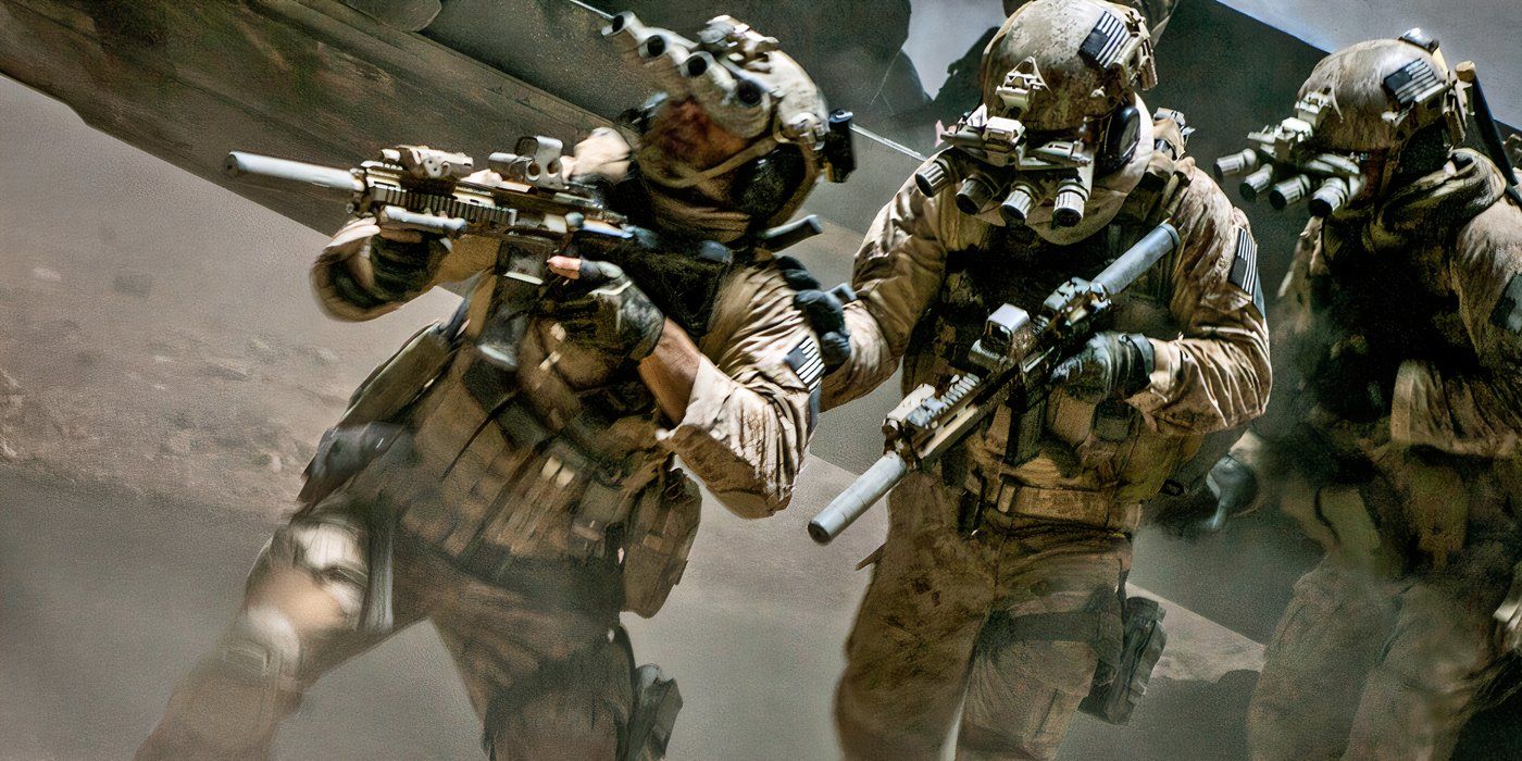 Os soldados carregando armas em Zero Dark Thirty