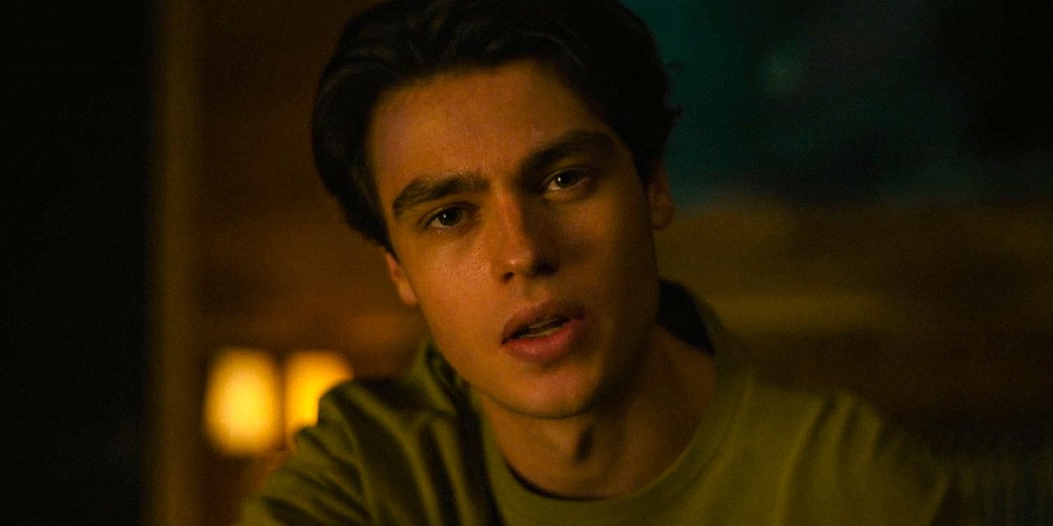 Felix Mallard as Davis in Turtles All The Way Down