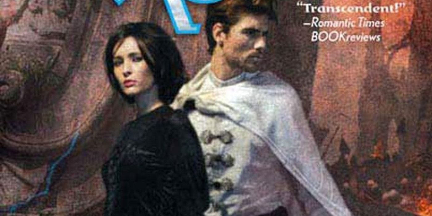 Vin and Elend on the cover of The Hero of Ages