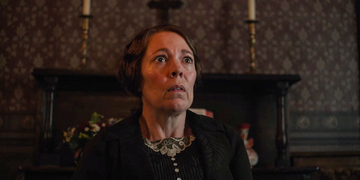 Olivia Colman como Edith Swan em Wicked Little Letters