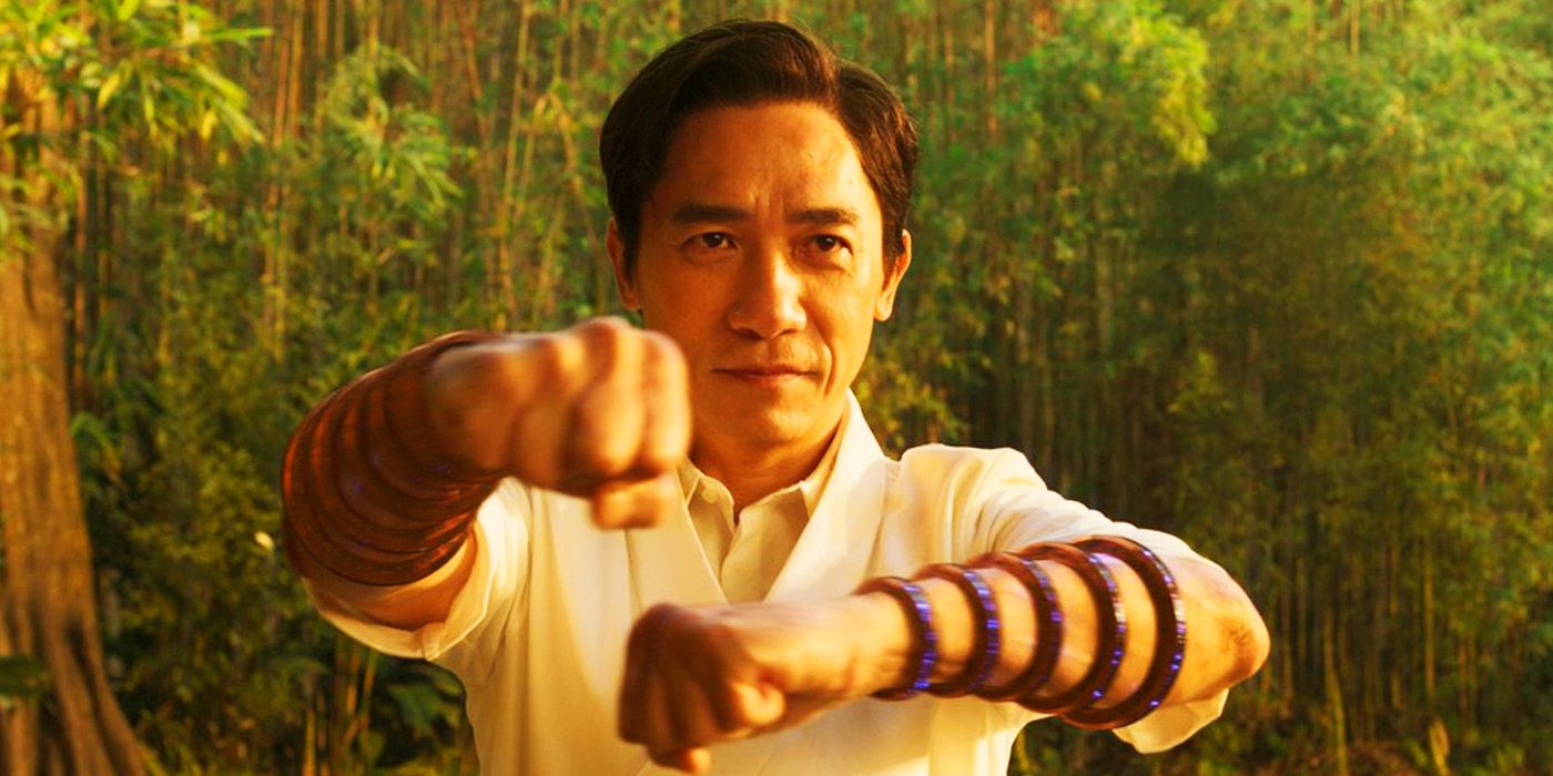 Xu Wenwu with the Ten Rings in Shang-Chi and the Legend of the Ten Rings