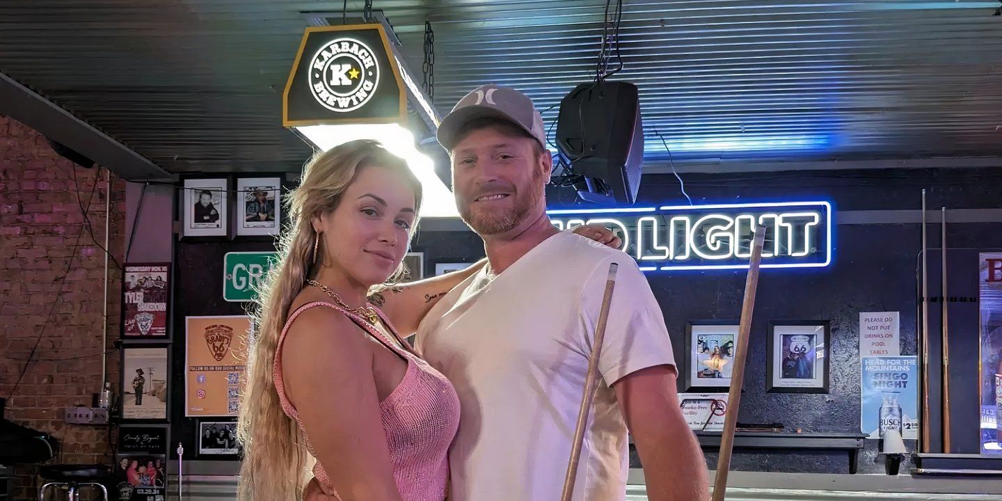 90 Day Fiance star Paola Mayfield with Russ Mayfield at bar playing pool