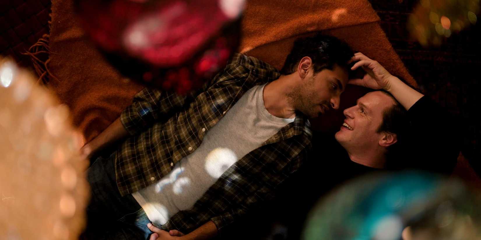 Jonathan Groff and Karan Soni in A Nice Indian Boy (2024)