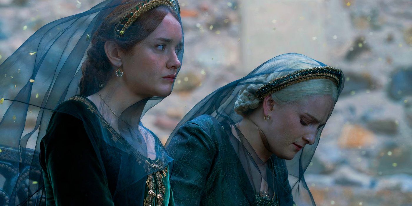 Alicent and Helaena wearing mourning veils during Jaehaerys' funeral in House of the Dragon season 2 episode 2