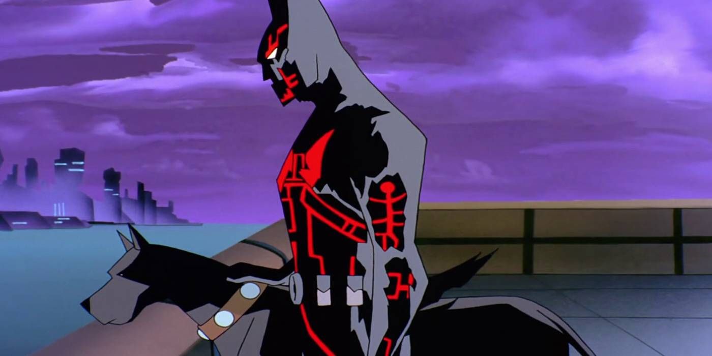 Batman Beyond Terry em traje danificado em pé com Ace Bat Hound