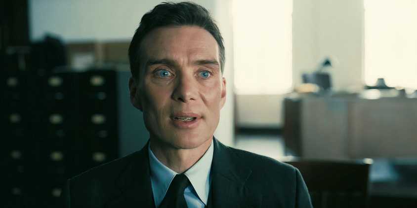 Cillian Murphy as Oppenheimer looks distressed in Oppenheimer