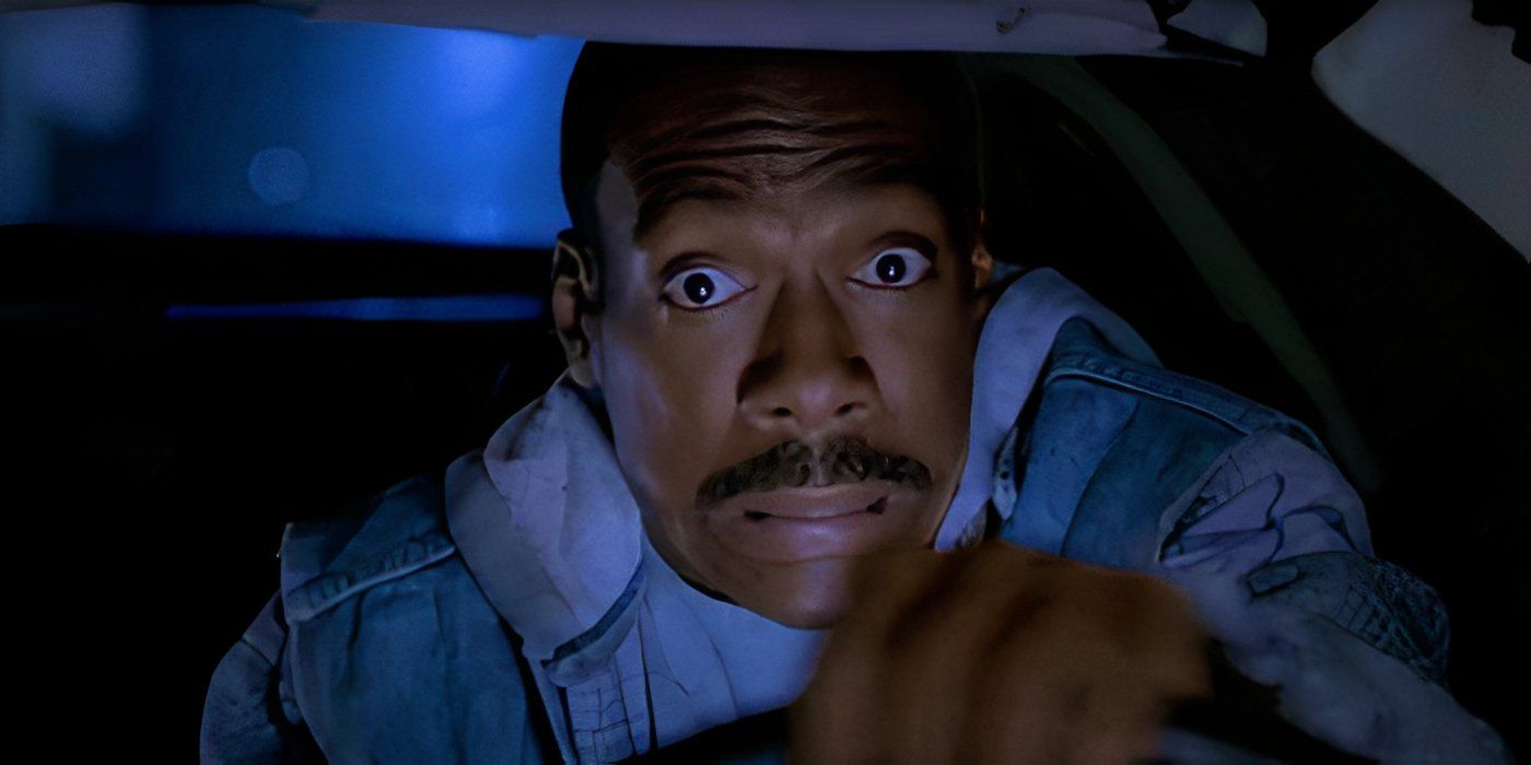 Eddie Murphy's Axel pulls a funny face in Beverly Hills Cop 3