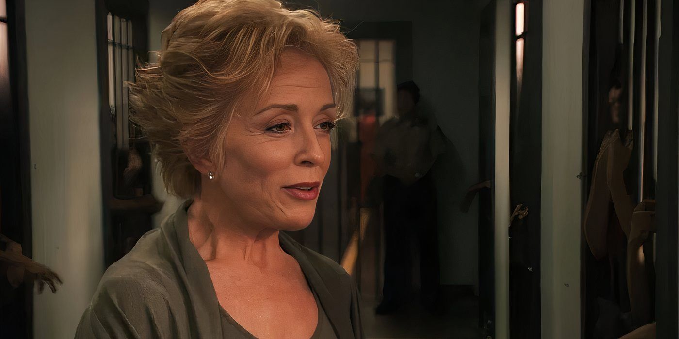 Holland Taylor as Peggy Peabody in The L Word