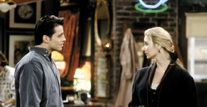 Joey and ursula on the Central Perk in Friends (1)