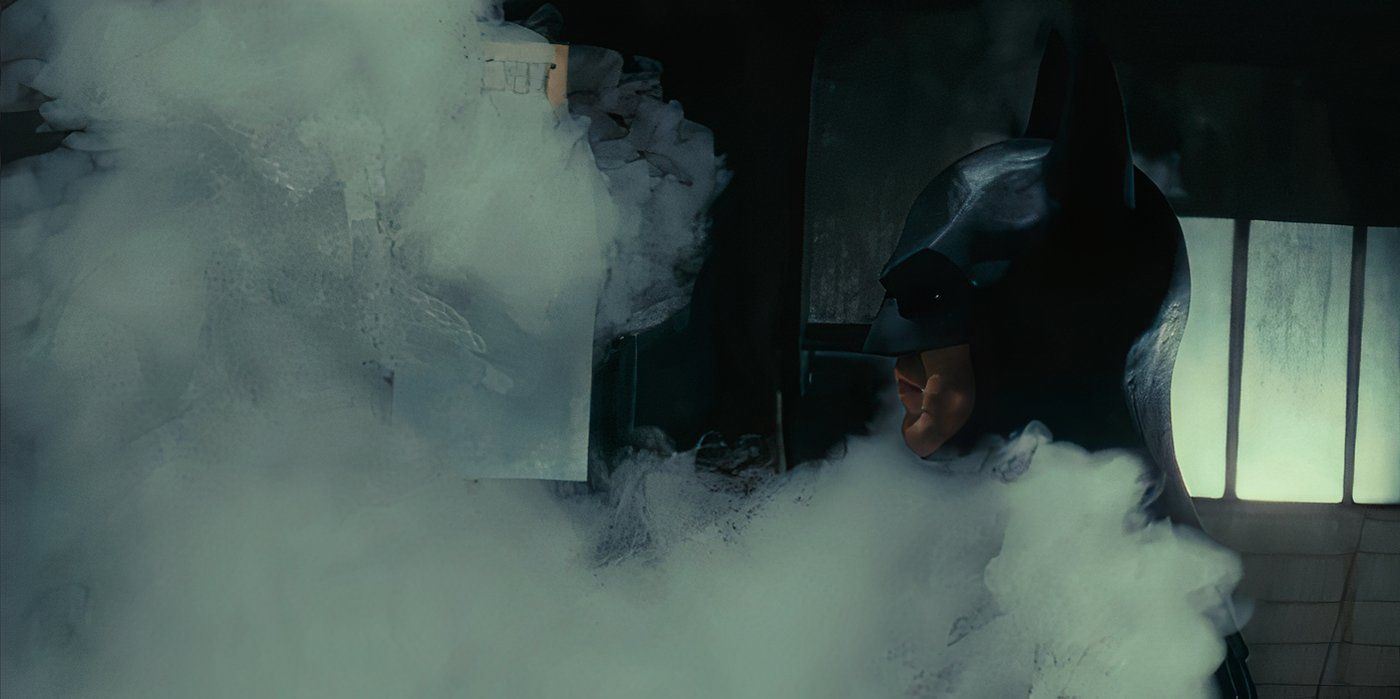 10 Best Batman Gadgets In Michael Keaton's Movies