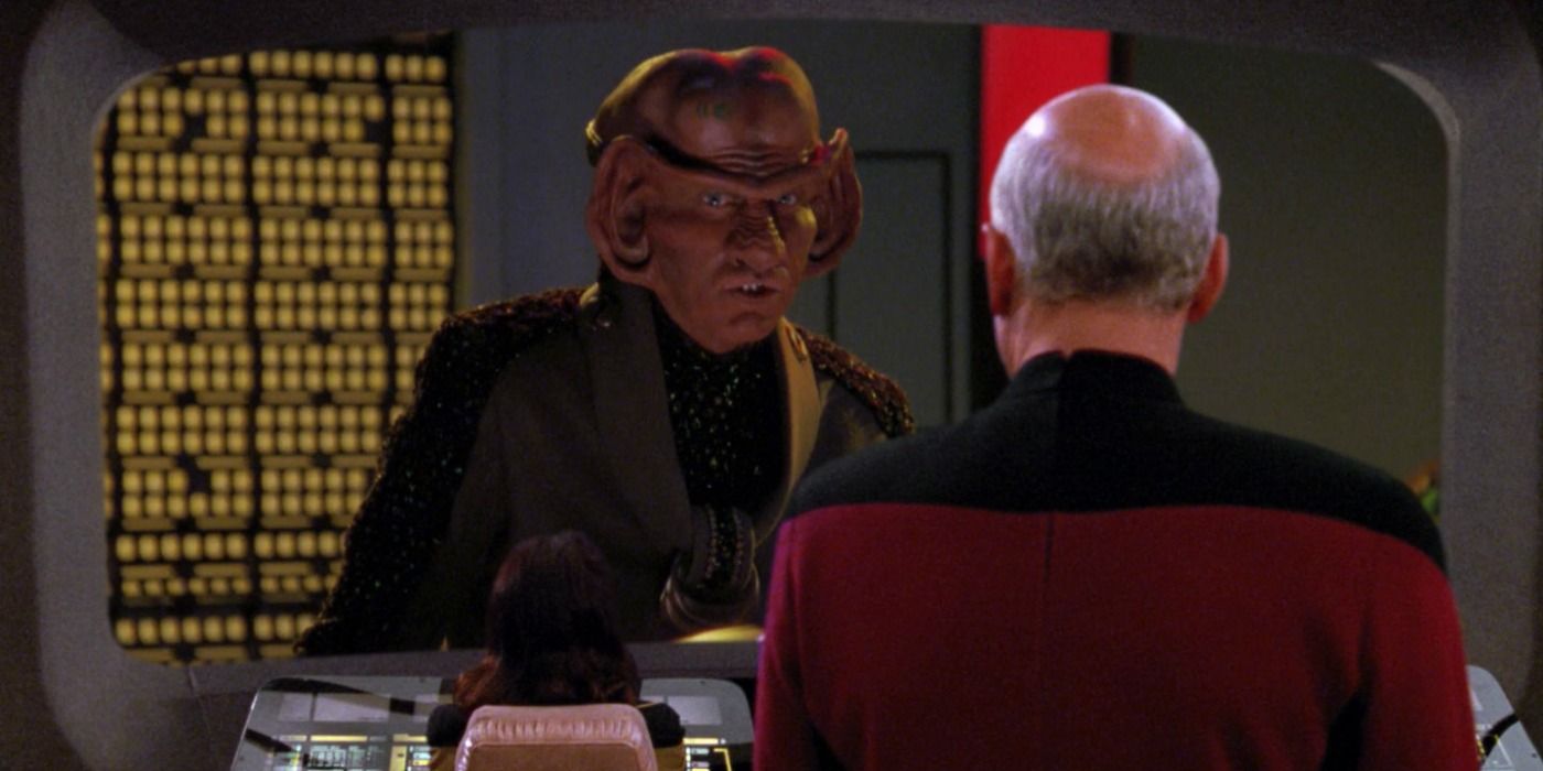 The Star Trek: TNG Episode That Predicted DS9 & Voyager