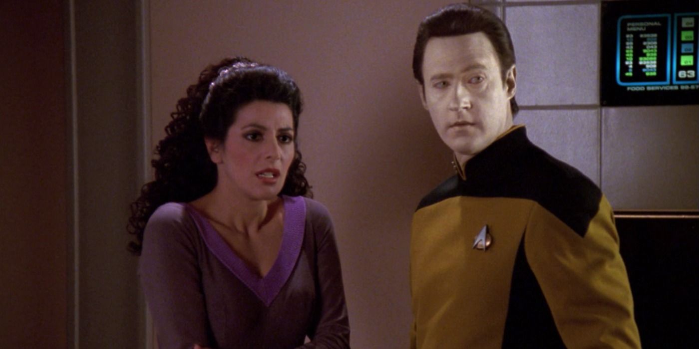 5 Times Deanna Troi Deserved Better On Star Trek: TNG