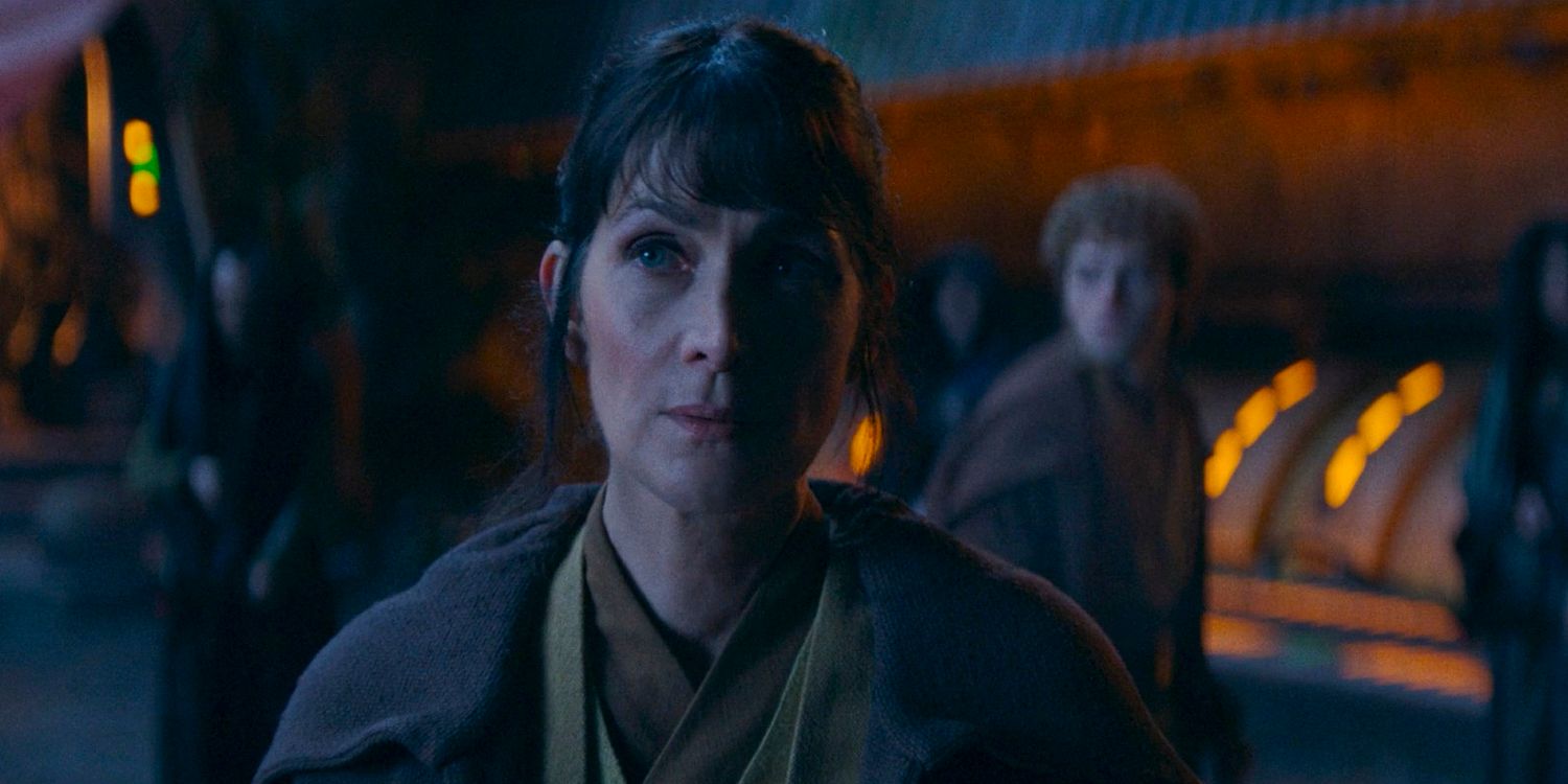 La joven Indara (Carrie-Anne Moss) se encuentra en el castillo de las brujas en el episodio 3 de la temporada 1.